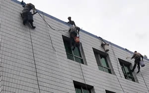 泉州蜘蛛人外墙清洗